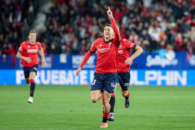 Abel Bretones, celebrando un gol con Osasuna (Foto: Cordon Press).