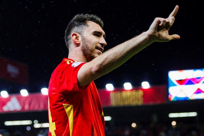 Aymeric Laporte, en un partido de la selección (FOTO: Europa Press).