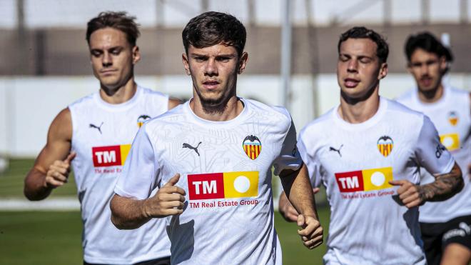 Isma Santana, jugador del VCF Mestalla (Foto: Valencia CF).