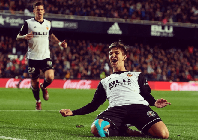 Luciano Vietto celebra un gol con el Valencia CF (Foto: Instagram @LucianoVietto).