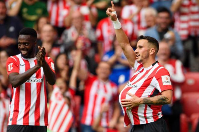 Dedicatoria especial de Alex Berenguer a su esposa tras marcar gol ante el RCD Espanyol en San Mamés (Foto: Athletic Club).