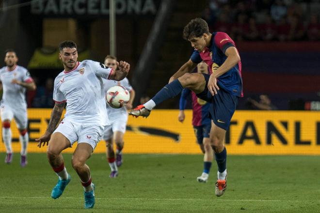 Isaac Romero, ante el Barça (Foto: Cordon Press).