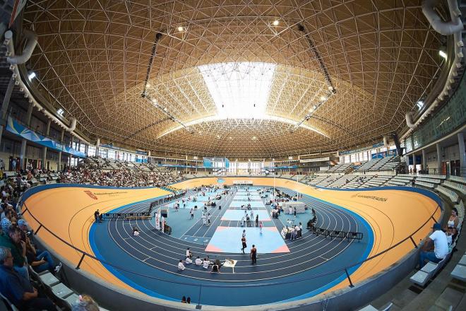 El Velódromo Luis Puig ‘vibra’ con el XII Open de Taekwondo