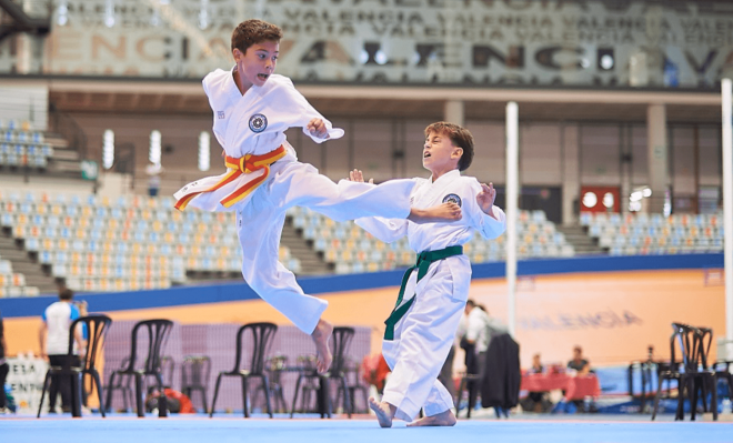 El Velódromo Luis Puig ‘vibra’ con el XII Open de Taekwondo