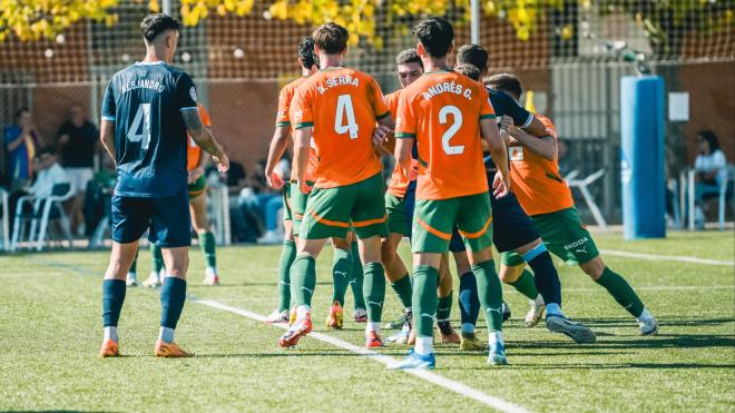 VCF Mestalla - CF Badalona Futur (Foto: Valencia CF).