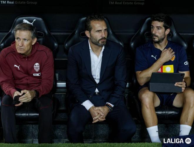 Rubén Baraja, ante la UD Las Palmas (Foto: LALIGA).