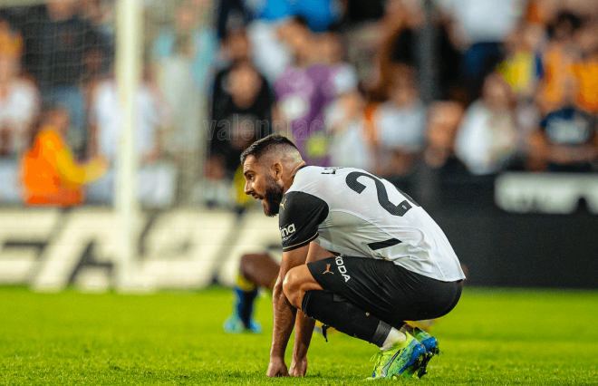 Luis Rioja, ante la UD Las Palmas (Foto: Valencia CF).