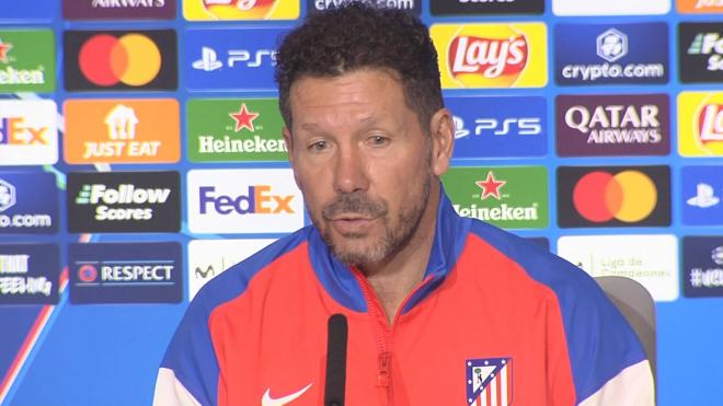 Simeone en la rueda de prensa previa a enfrentarse al Lille