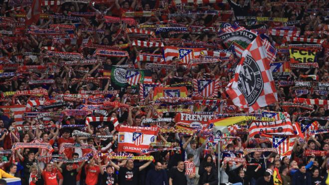 El Frente Atlético durante un partido en el Metropolitano (Fuente: Cordon Press)