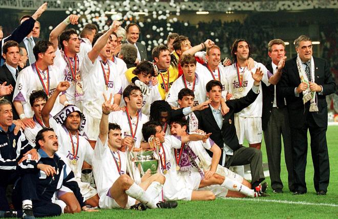 Los jugadores del Real Madrid celebran la séptima Champions (Foto: Cordon Press).