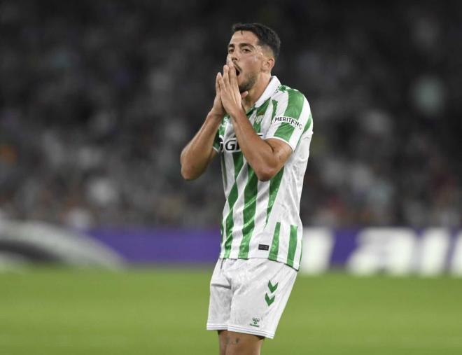 Pablo Fornals se lamenta de una ocasión fallida ante el Copenhague (Foto: Kiko Hurtado)