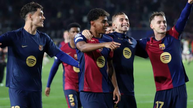 Héctor Fort, Lamine Yamal, Fermín López y Marc Casadó en la celebración del Barça (Foto: Cord