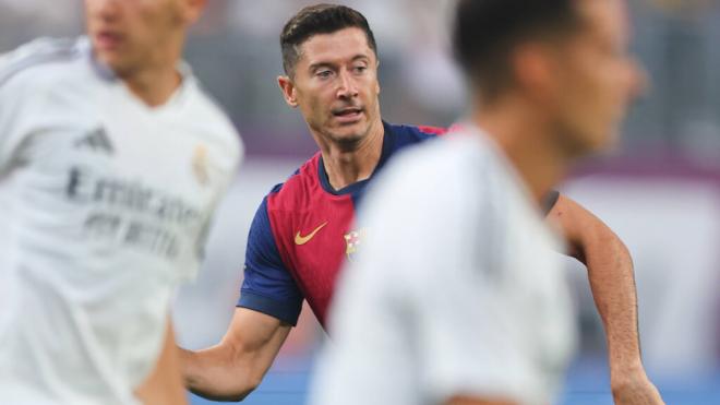 Robert Lewandowski en el Clásico de pretemporada (Foto: Cordon Press)