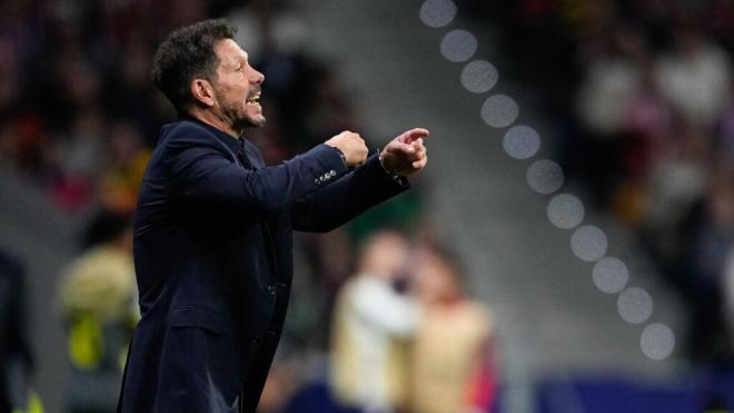 Diego Pablo Simeone en el partido ante el Lille (Foto: Europa Press)