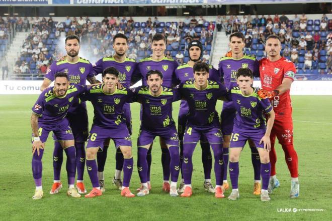 La alineación titular del Málaga en Tenerife. (Foto: LALIGA)