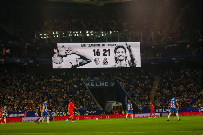 El homenae del Espanyol a Dani Jarque y Antonio Puerta (Foto: EFE)