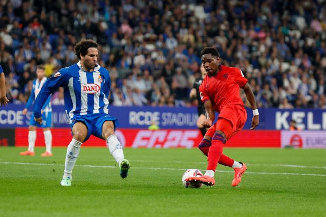 Stanis Idumbo, ante el Espanyol (Foto: Cordon Press).