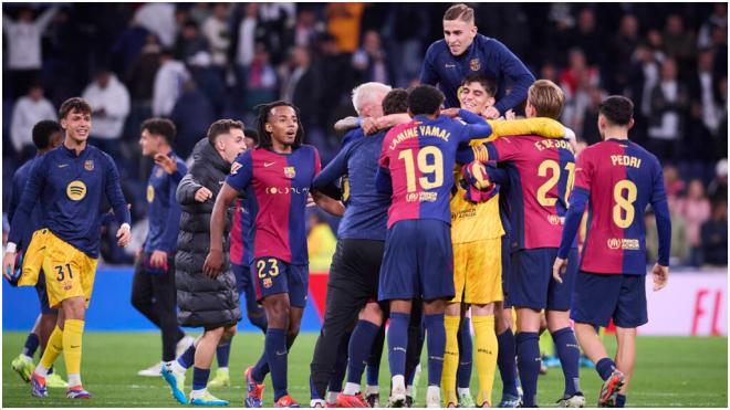 Los jugadores del Barça celebrando la victoria ante el Madrid (Cordon Press)