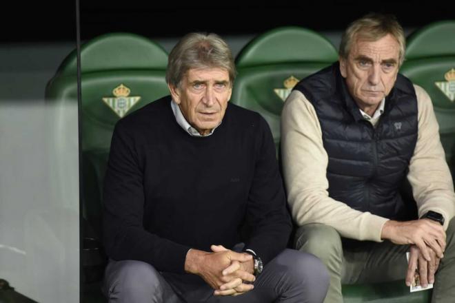 Manuel Pellegrini, contra el Atlético (Foto: Kiko Hurtado)