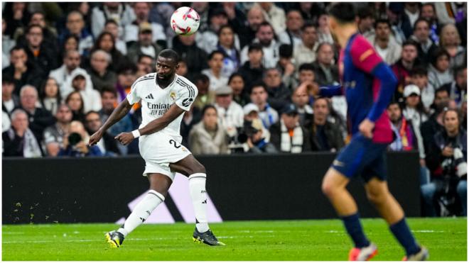 Antonio Rüdiger durante el partido frente al FC Barcelona. (Fuente: Europa Press)