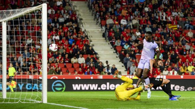 Iñaki Williams vio su gol anulado en Son Moix, ante la zaga del Real Mallorca (Foto: Athletic Club).