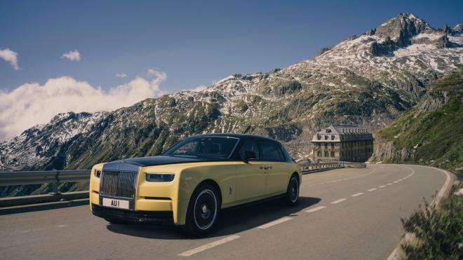 Rolls-Royce Phantom Goldfinger.