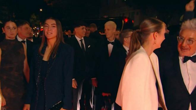 El FC Barcelona llegando a la ceremonia del Balón de Oro 2024 /Captura de @ballondor)