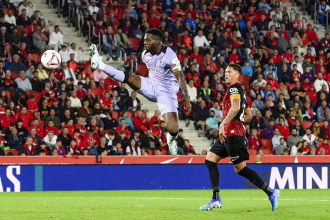 Plástico vuelo de Iñaki Williams, el lunes en Son Moix, jugando ante el Real Mallorca (Foto: Athletic Club).