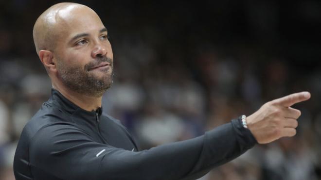 Jordi Fernández, en su debut como local en la NBA el pasado domingo.