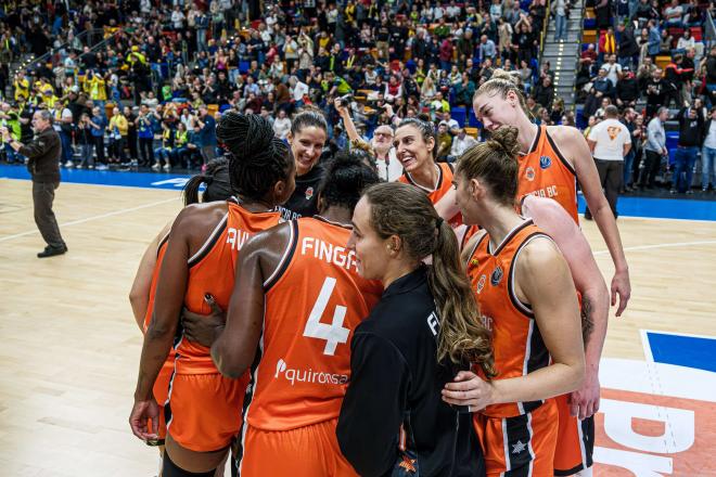 Valencia Basket ganó en Praga