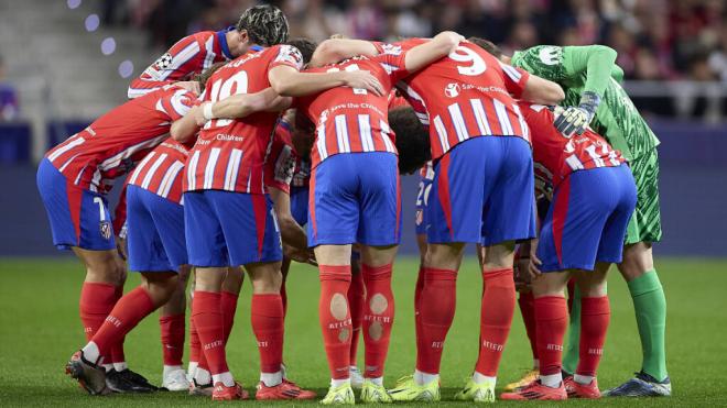 La piña de los jugadores del Atlético de Madrid (Fuente: Cordon Press)