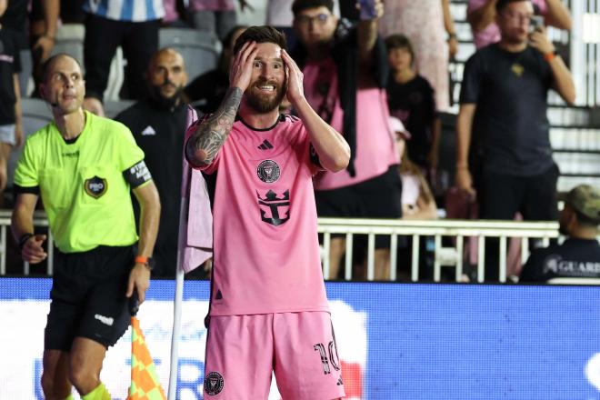 Leo Messi se lamenta durante un partido del Inter de Miami (Foto: Cordon Press).