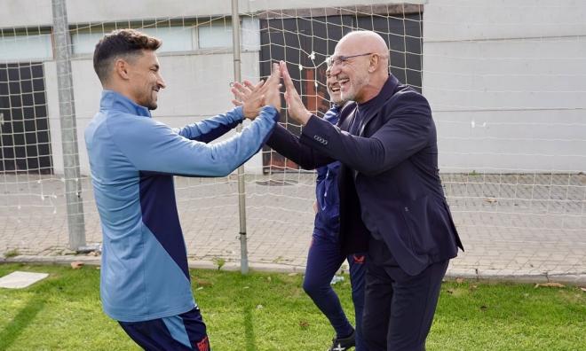 Reencuentro entre Jesús Navas y Luis de la Fuente en Las Rozas (Foto: SFC).