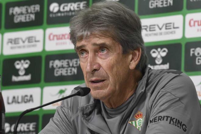 Pellegrini, entrenador del Real Betis (Foto: Kiko Hurtado)