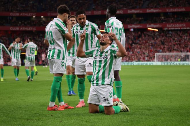 Pablo Fornals celebra su gol al Athletic (Foto: Europa Press).