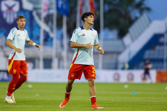 Jesús Fortea con las categorías inferiores de la Selección (Foto: Cordon Press)