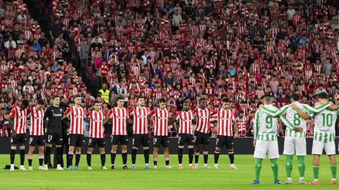 Minuto de silencio junto al Betis en San Mamés por la DANA de Valencia (Foto: Athletic Club).