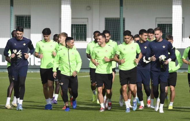 Lo Celso, durante la sesión del martes (Foto: Kiko Hurtado).