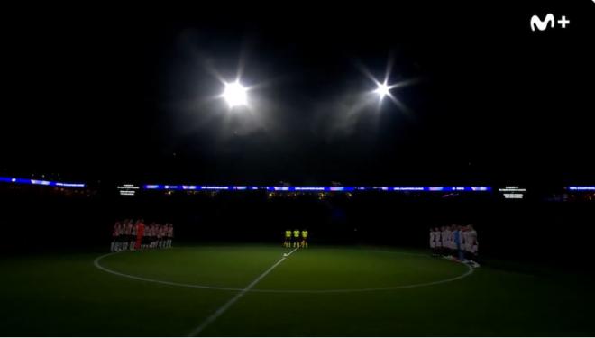 El homenaje a las víctimas de la DANA en la previa del PSV-Girona