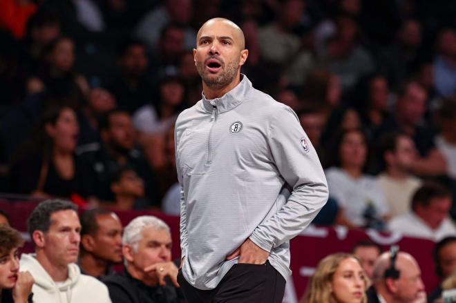 Jordi Fernández, durante un partido de los Brooklyn Nets (Foto: Cordon Press).