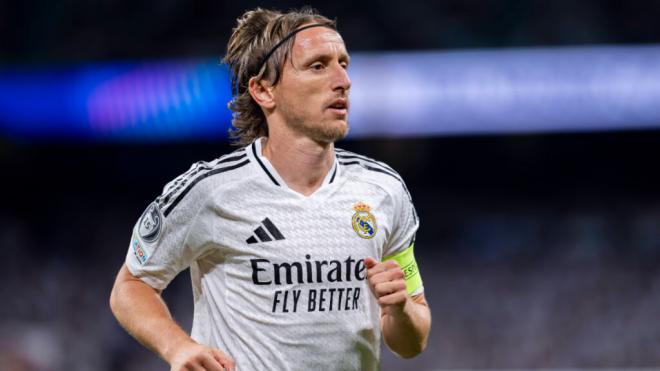 Luka Modric durante un partido con el Real Madrid (Fuente: Cordon Press)