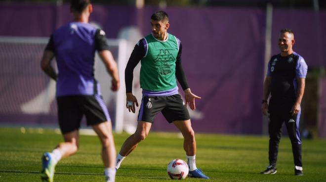 Cenk vuelve a los entrenamientos (Foto: Real Valladolid).