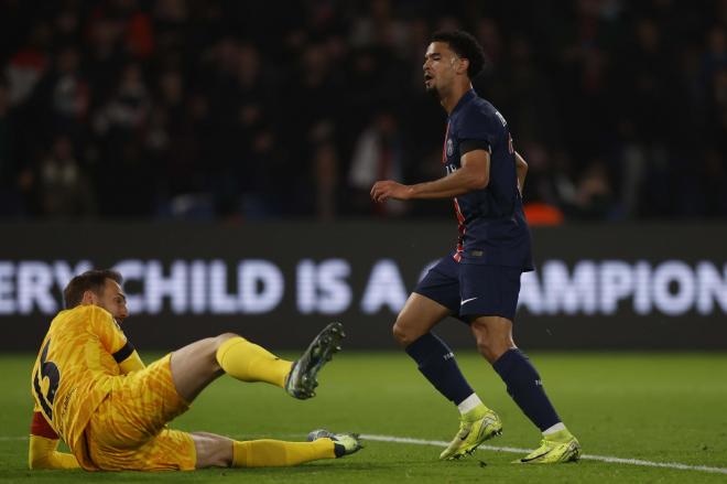 Jan Oblak, en París ante el PSG (Foto: EFE)