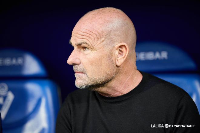 Paco López, técnico del Cádiz (Foto: LALIGA).