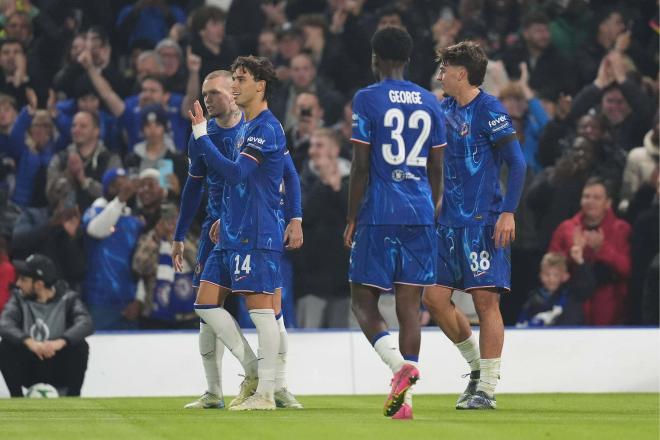 Joao Félix celebrando uno de sus goles ante el Noah (Foto: Cordon Press).