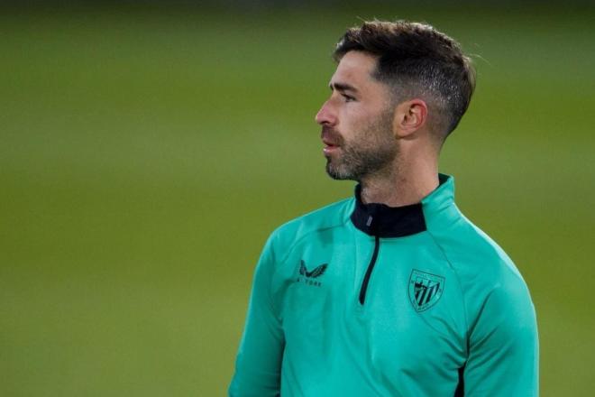 El central Yeray Álvarez se entrena en Bulgaria (Foto: Athletic Club).