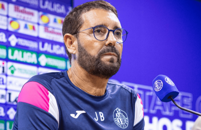 Bordalás, en rueda de prensa del Getafe (FOTO: Getafe CF).