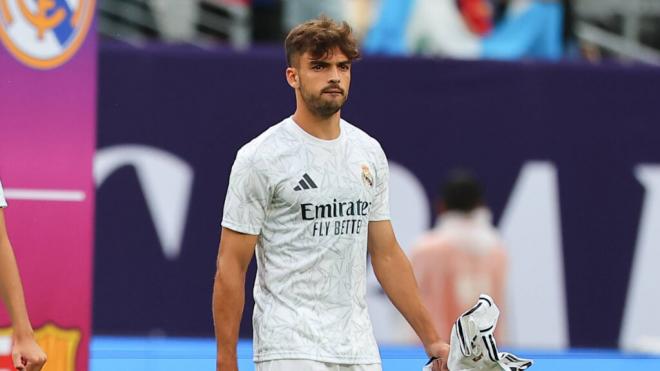 Asencio con el Real Madrid (Foto: Cordon Press)