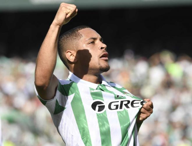 Vitor Roque celebra su gol en el Betis-Celta (Foto: Kiko Hurtado).