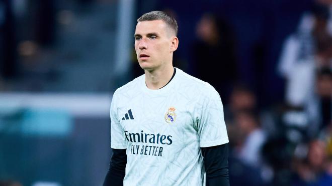 Lunin en un partido con el Madrid (Cordon Press)